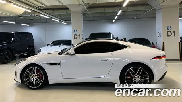 Jaguar F-Type 2018 thumb 9