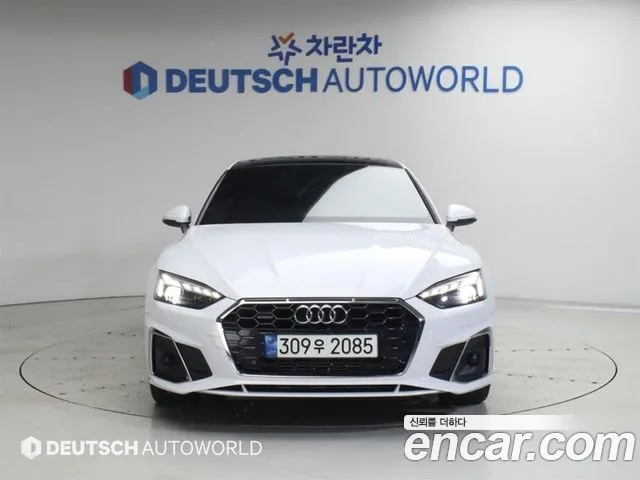 Audi A5 2021 thumb 3