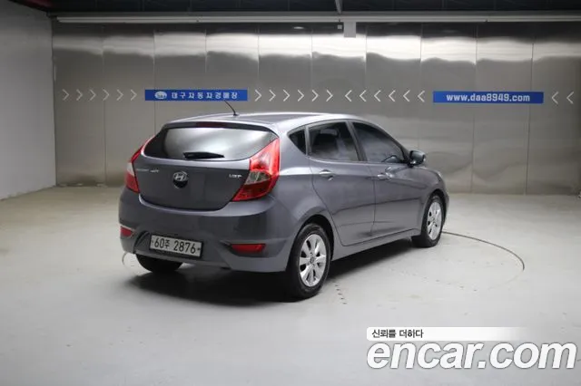 Hyundai Accent 2015 thumb 4