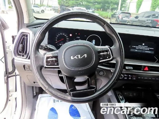 Kia Sorento 2023 thumb 8