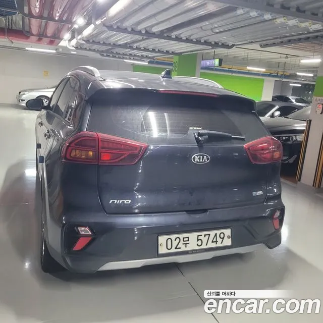 Kia Niro 2019 thumb 3