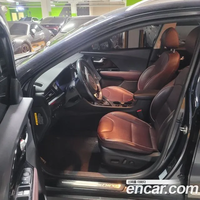Kia Niro 2019 thumb 6