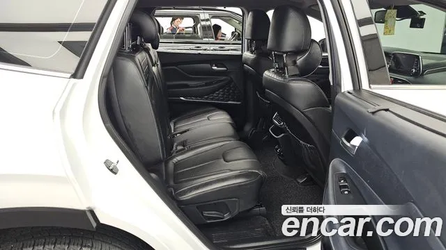 Hyundai Santa Fe 2019 thumb 12