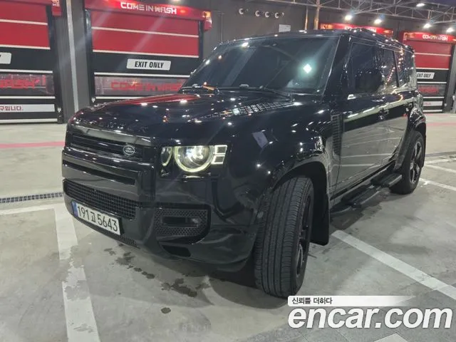 Land Rover Defender 2022 thumb 12