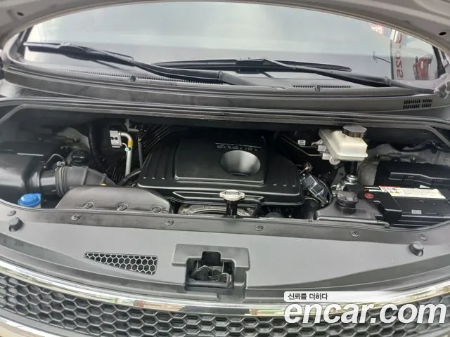 Hyundai Starex 2013 thumb 6