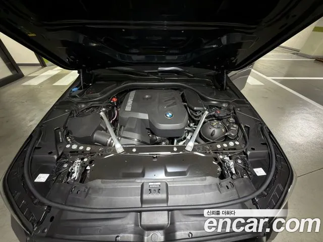 BMW 5-Series 2026 thumb 7