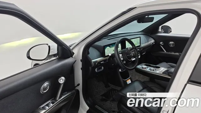 Genesis GV60 2021 thumb 10