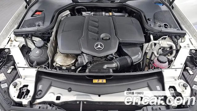 Mercedes-Benz E-Класс 2023 thumb 6