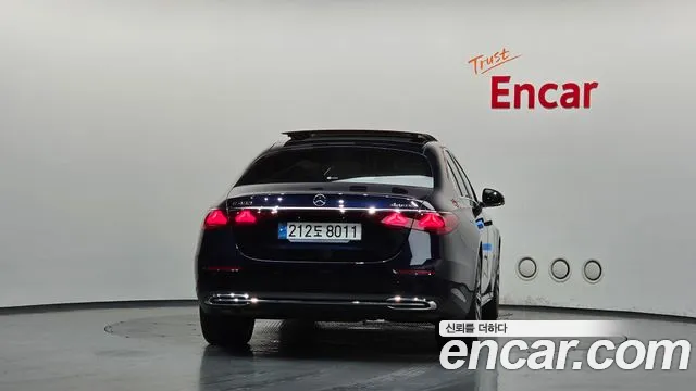 Mercedes-Benz E-Класс 2024 thumb 4