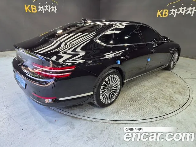 Genesis G80 2022 thumb 6