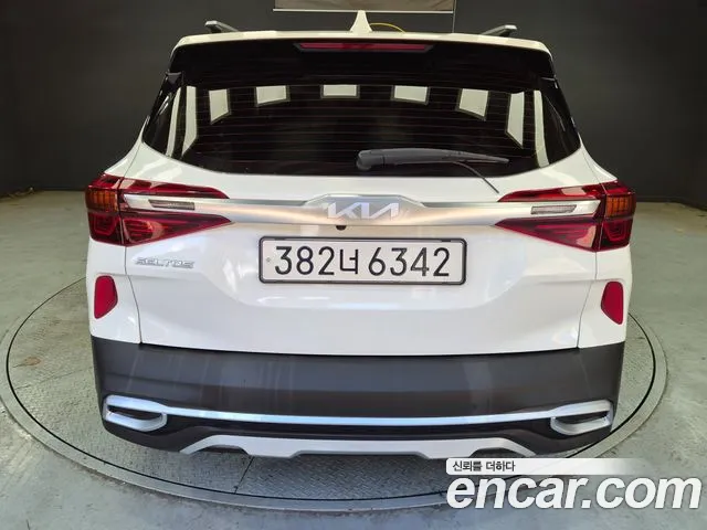 Kia Seltos 2022 thumb 2