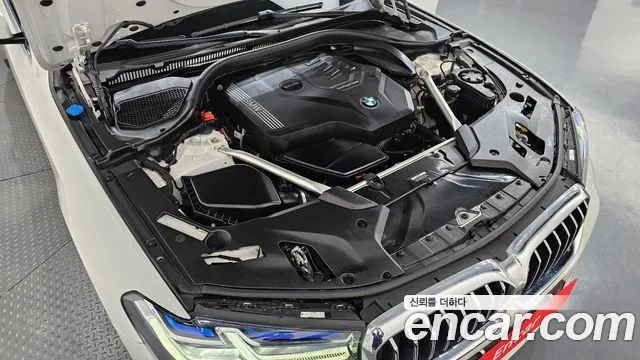 BMW 5 серии 2023 thumb 5