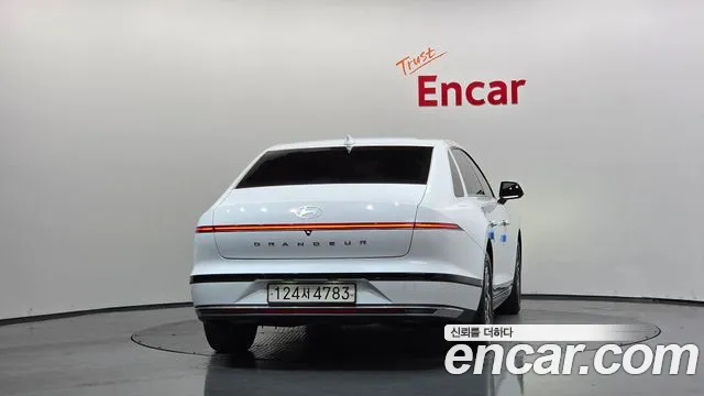 Hyundai Grandeur 2023 thumb 4