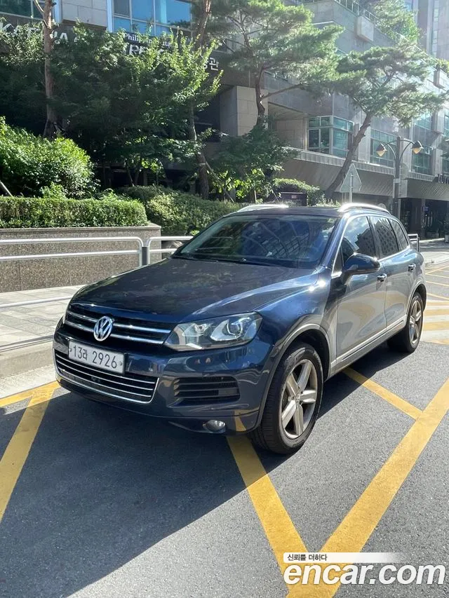 Volkswagen Touareg 2012 thumb 11