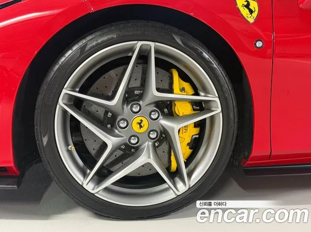 Ferrari F8 2022 thumb 5