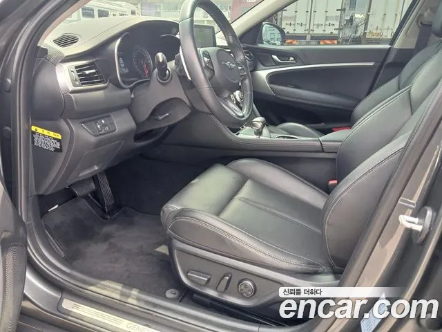Genesis G70 2018 thumb 8