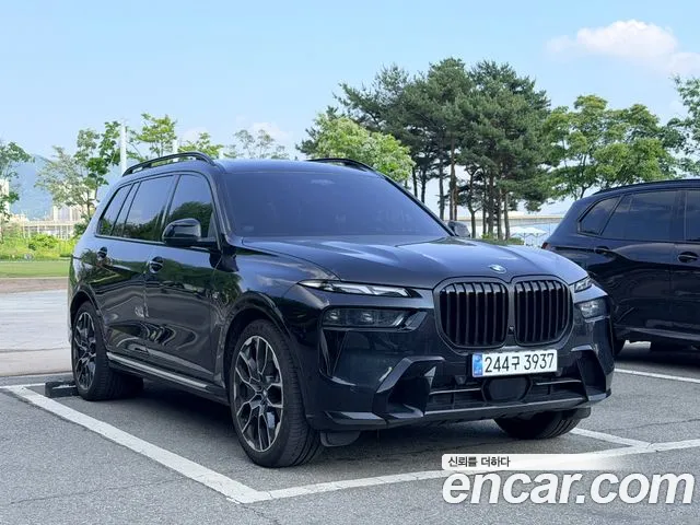 BMW X7 2025 thumb 5