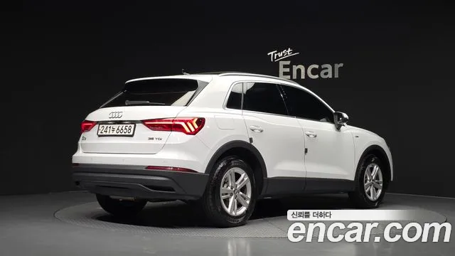 Audi Q3 2020 thumb 2