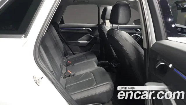Audi Q3 2020 thumb 12