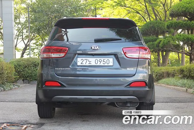 Kia Sorento 2016 thumb 4