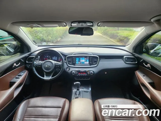 Kia Sorento 2016 thumb 9