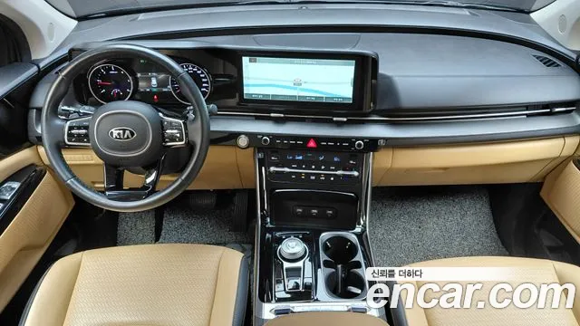 Kia Carnival 2021 thumb 7