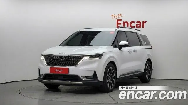 Kia Carnival 2021 thumb 3