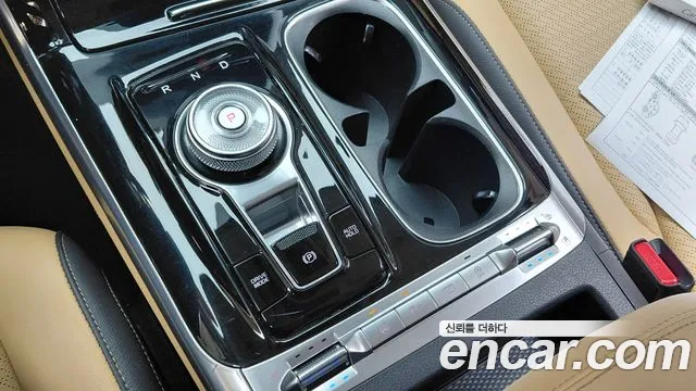 Kia Carnival 2021 thumb 9