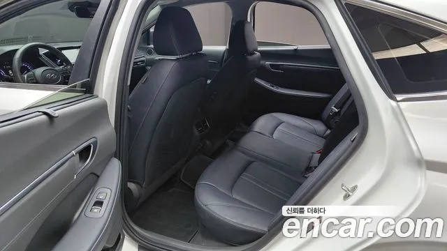 Hyundai Sonata 2021 thumb 12