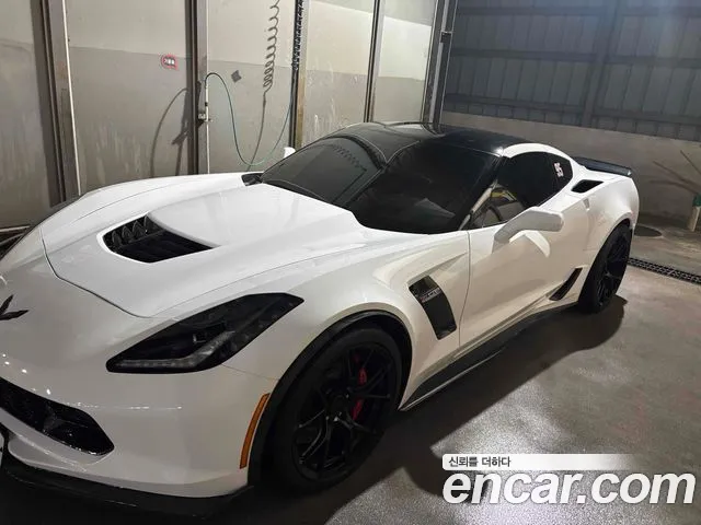 Chevrolet Corvette 2018 thumb 9
