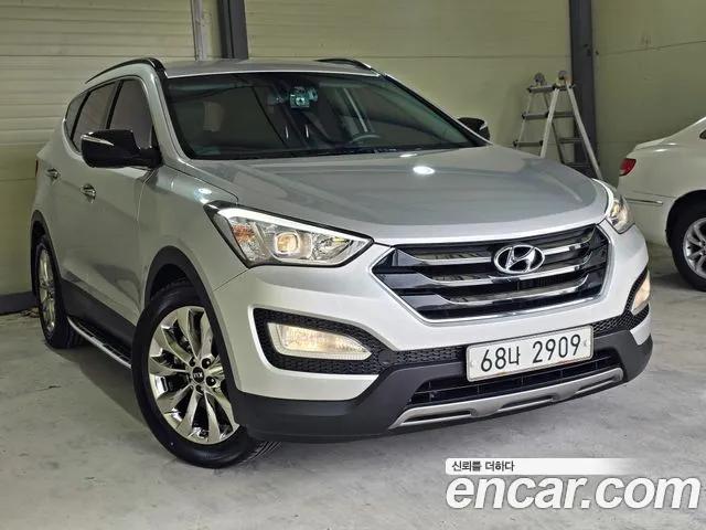 Hyundai Santa Fe 2013 thumb 3