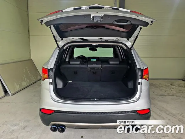 Hyundai Santa Fe 2013 thumb 7