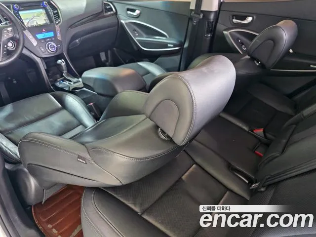 Hyundai Santa Fe 2013 thumb 10