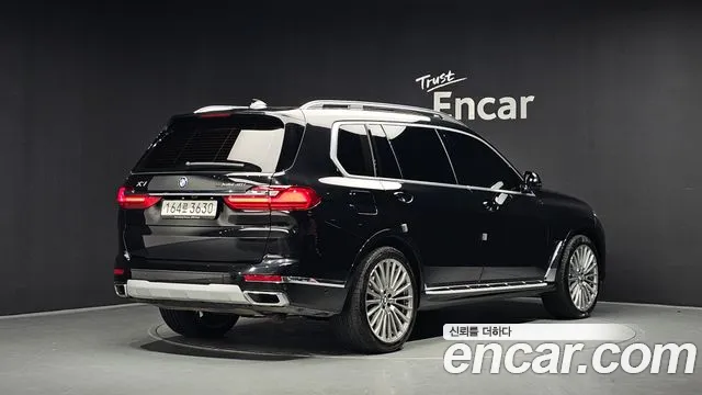 BMW X7 2021 thumb 2