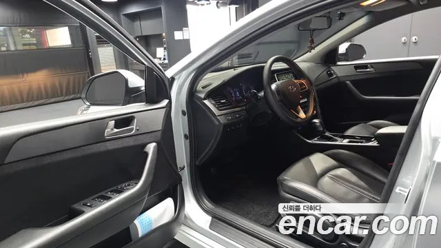 Hyundai Sonata 2019 thumb 10