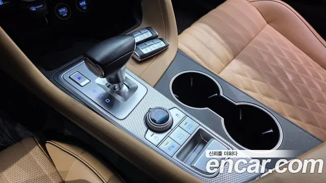 Genesis G70 2021 thumb 9