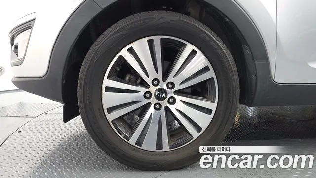 Kia Sportage 2014 thumb 5