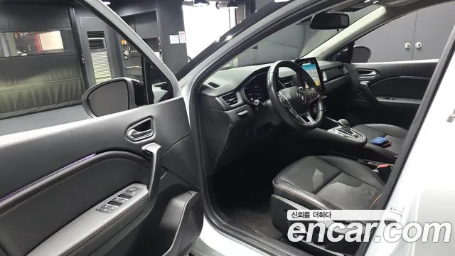 Renault Captur 2020 thumb 10