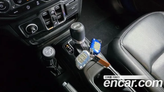 Jeep Wrangler 2021 thumb 9
