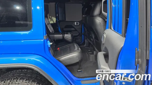 Jeep Wrangler 2021 thumb 12