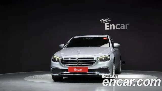 Mercedes-Benz E-Класс 2021 thumb 3