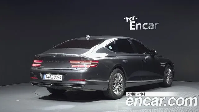 Genesis G80 2021 thumb 2