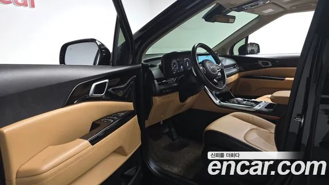 Kia Carnival 2022 thumb 9