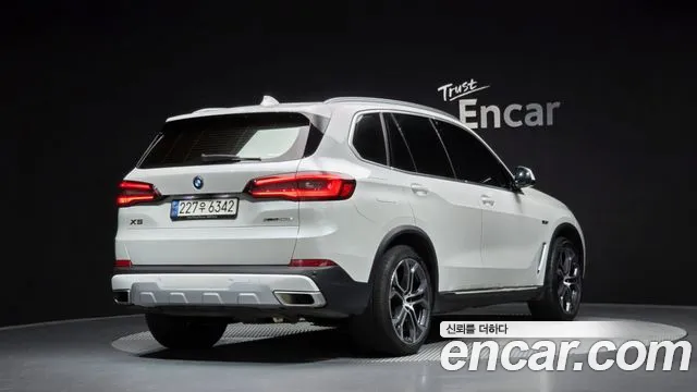 BMW X5 2023 thumb 2