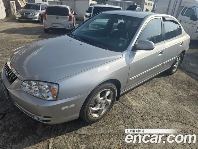 Hyundai Avante 2004 thumb 9