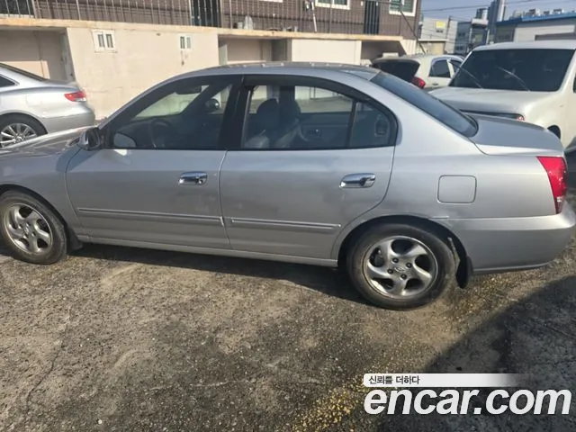 Hyundai Avante 2004 thumb 10