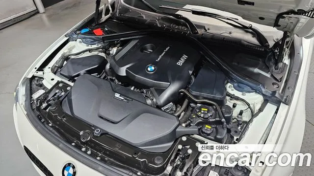 BMW 3 серии 2018 thumb 6