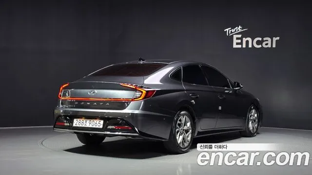 Hyundai Sonata 2022 thumb 2