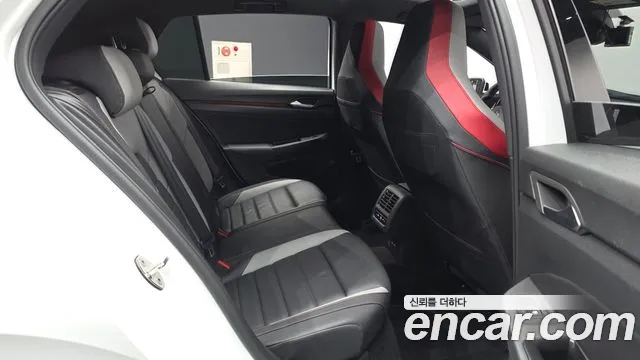 Volkswagen Golf Sportsvan 2024 thumb 12