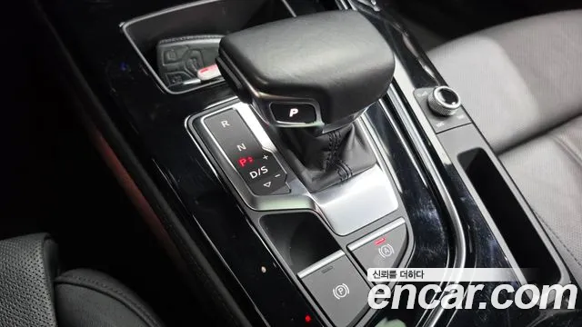 Audi A4 2021 thumb 9